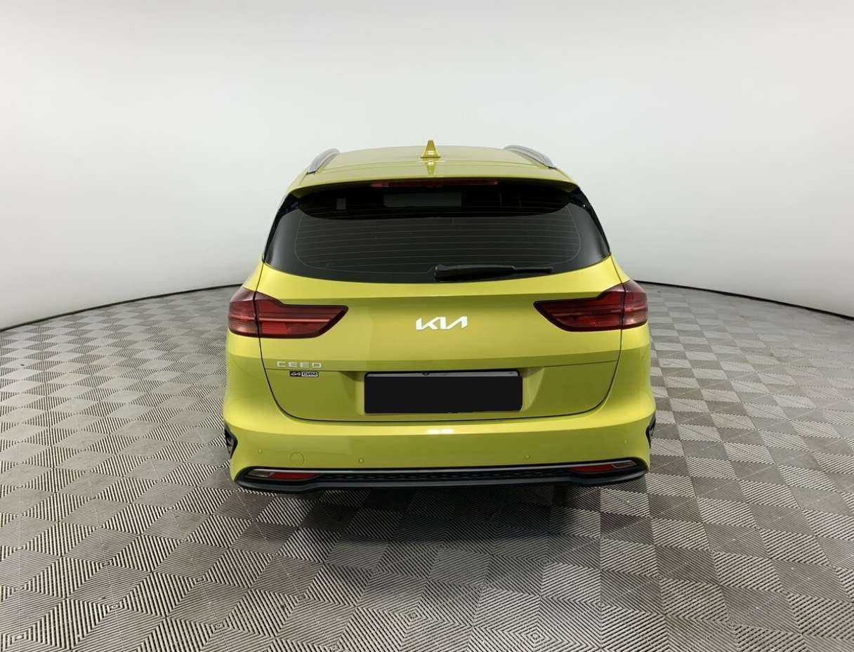 Купить Kia Ceed с пробегом. Фото: #4