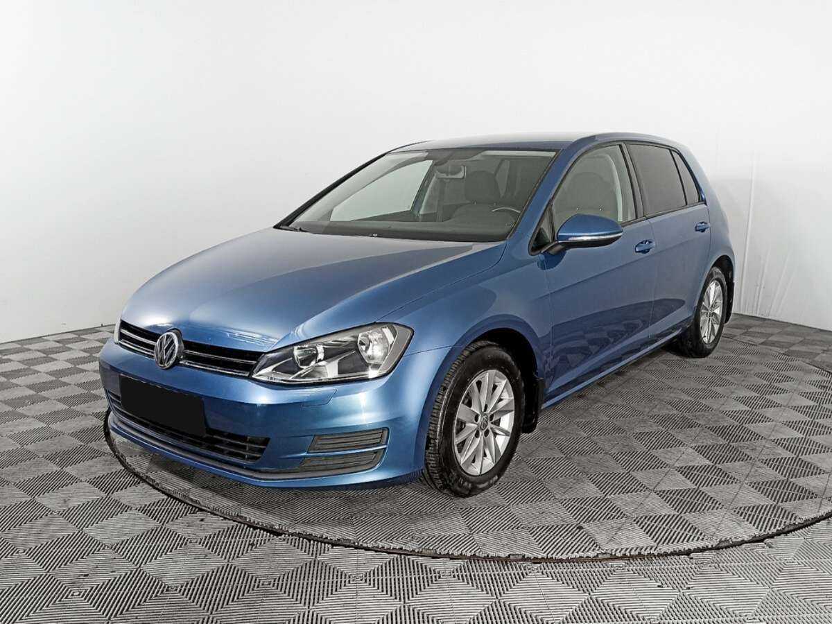 Купить Volkswagen Golf с пробегом. Посмотреть фото