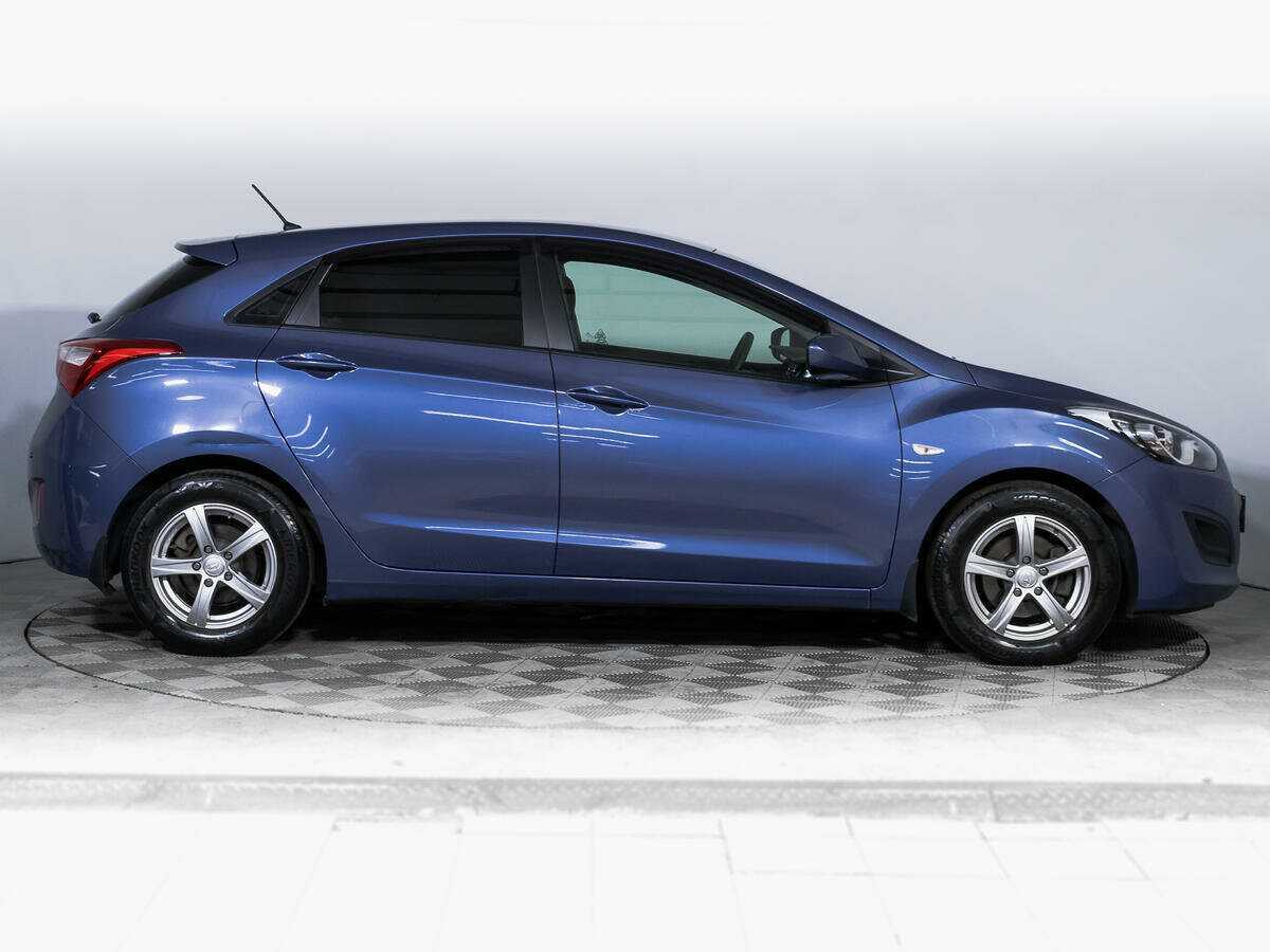 Купить Hyundai i30 с пробегом. Фото: #3