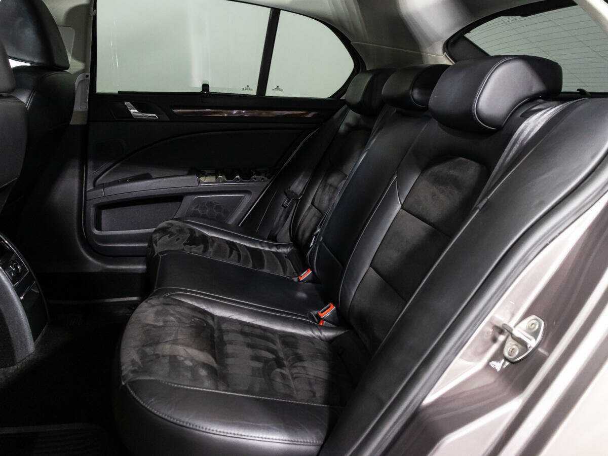 Купить Skoda Superb с пробегом. Фото: #9