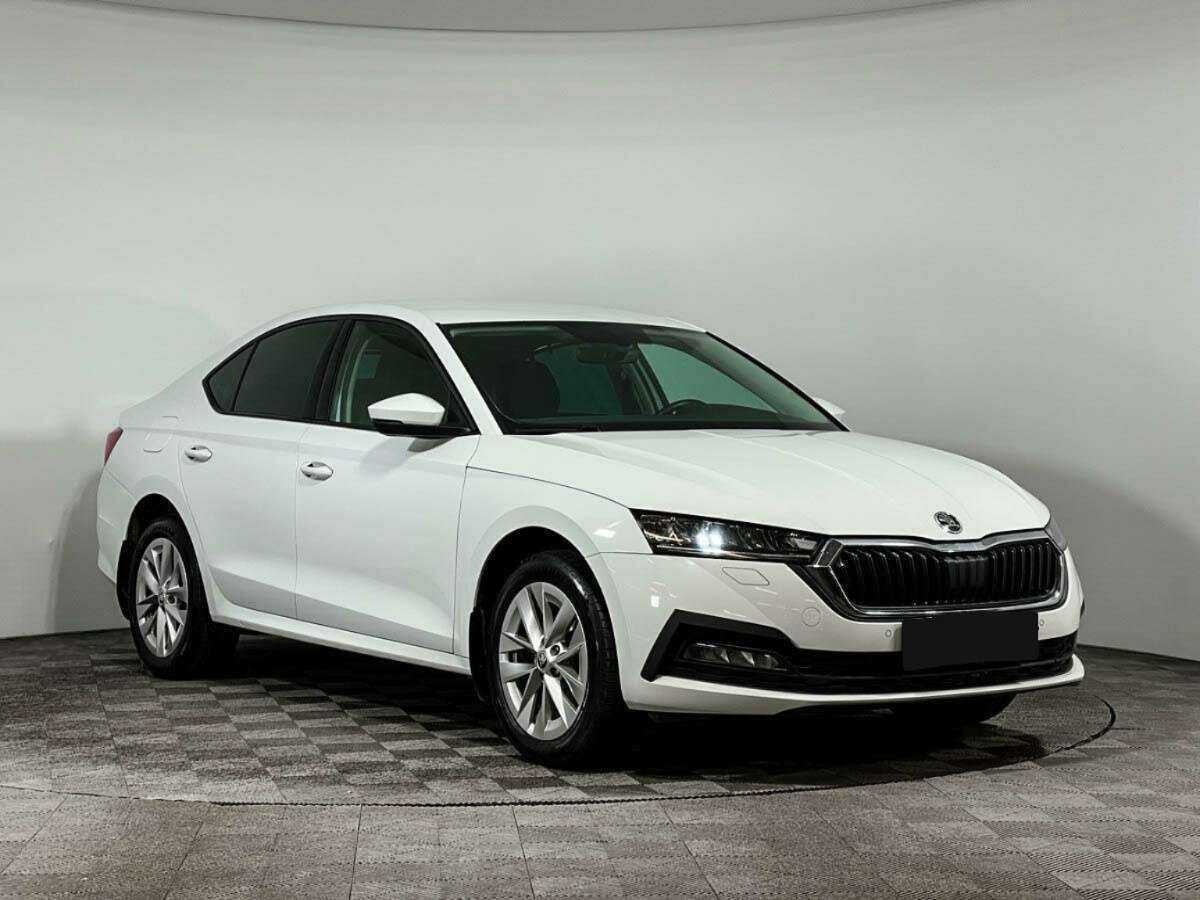 Купить Skoda Octavia с пробегом. Фото: #2