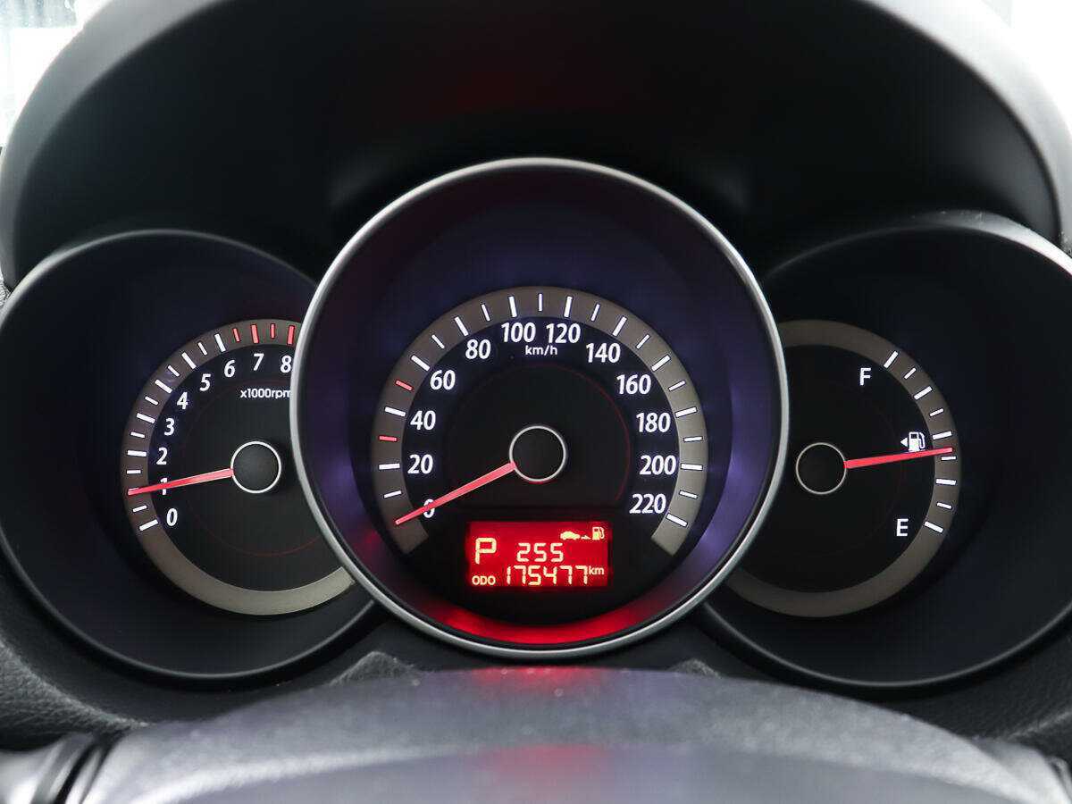 Купить Kia Cerato с пробегом. Фото: #18