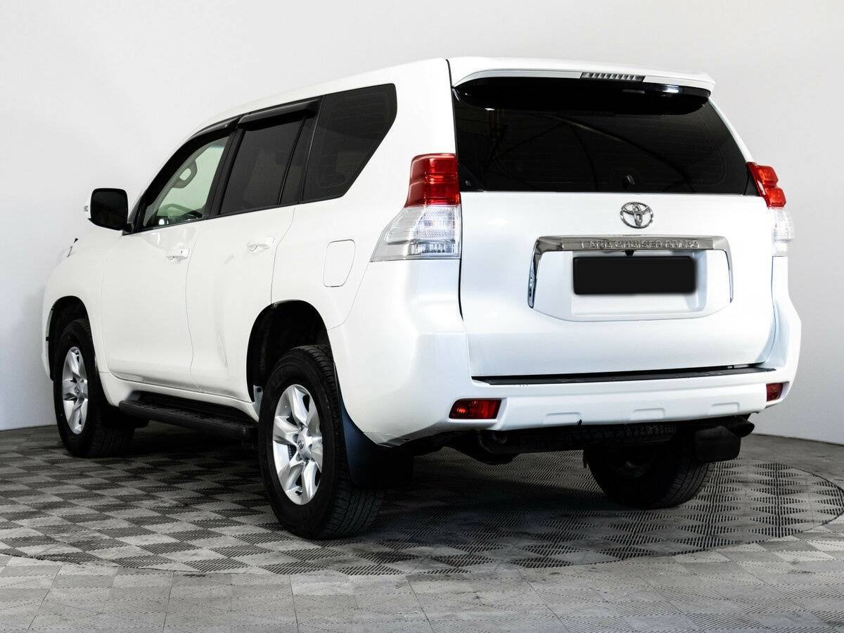 Купить Toyota Land Cruiser Prado с пробегом. Фото: #6