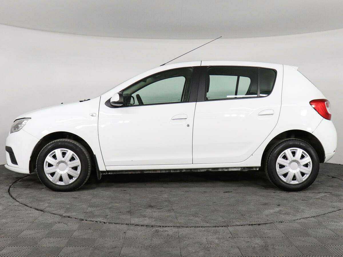 Купить Renault Sandero с пробегом. Фото: #7