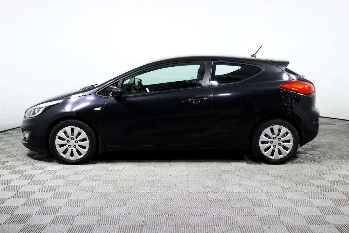 Купить Kia Ceed с пробегом. Фото: #7
