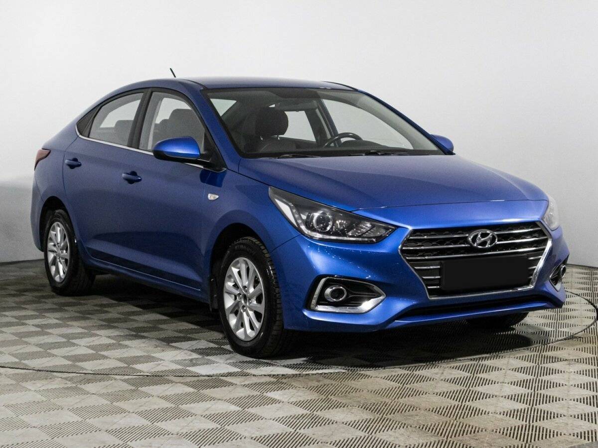 Купить Hyundai Solaris с пробегом. Фото: #2