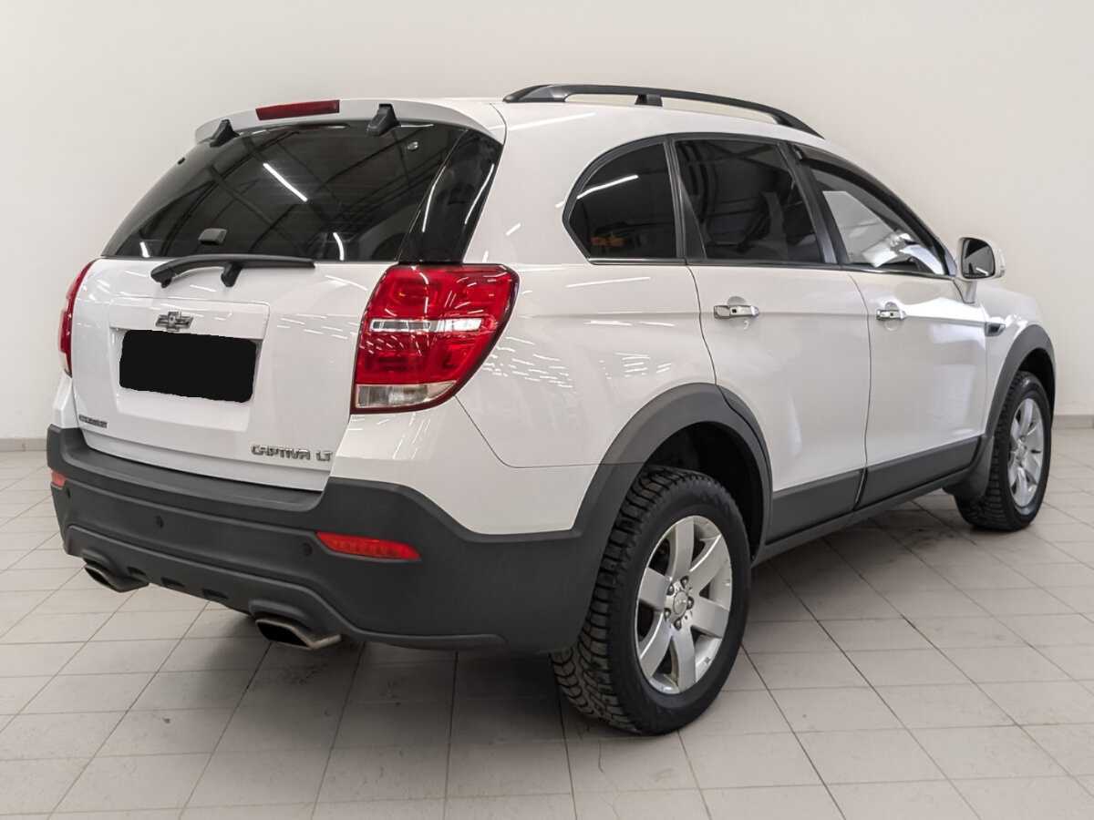 Купить Chevrolet Captiva с пробегом. Фото: #4