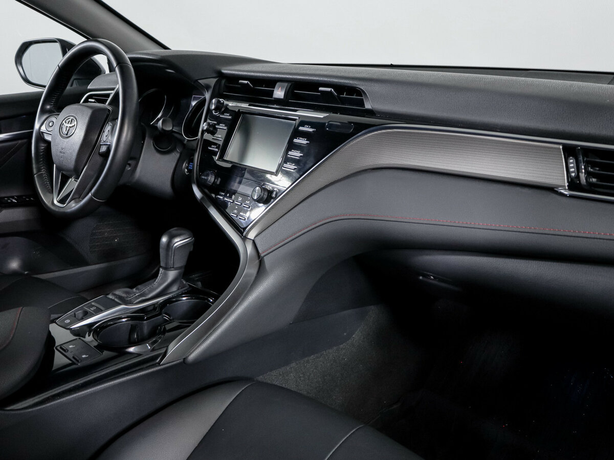 Купить Toyota Camry с пробегом. Фото: #8