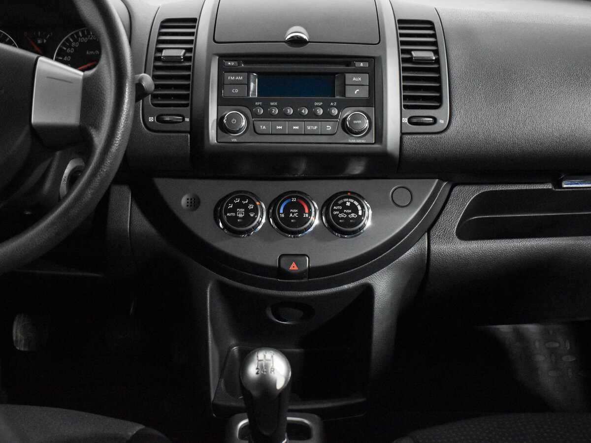 Купить Nissan Note с пробегом. Фото: #13