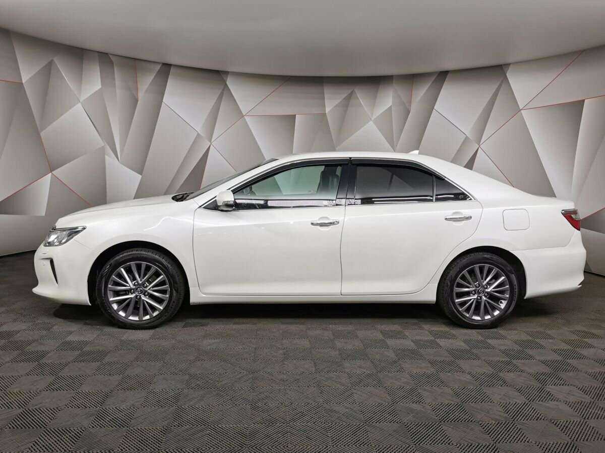 Купить Toyota Camry с пробегом. Фото: #4