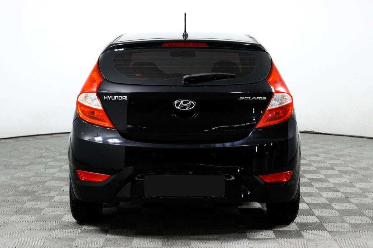 Купить Hyundai Solaris с пробегом. Фото: #5