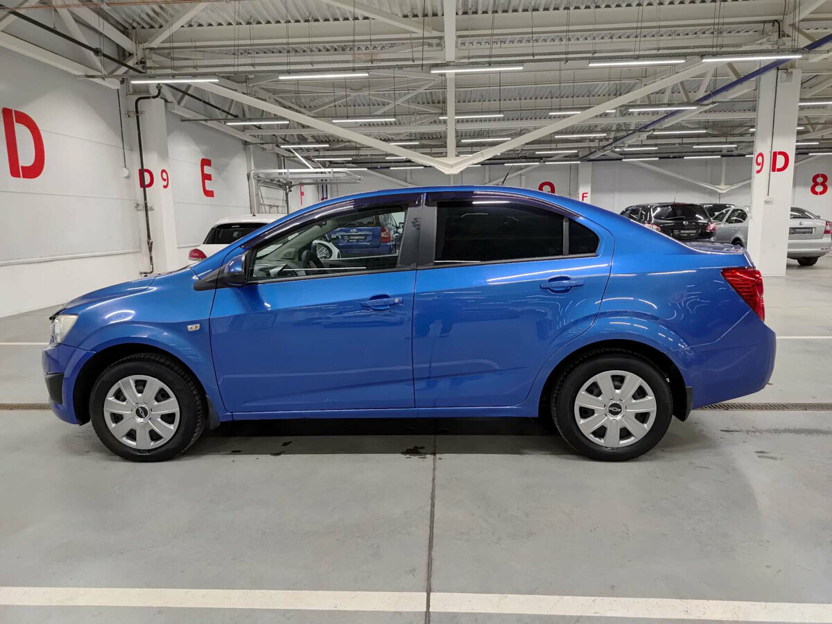Купить Chevrolet Aveo с пробегом. Фото: #7