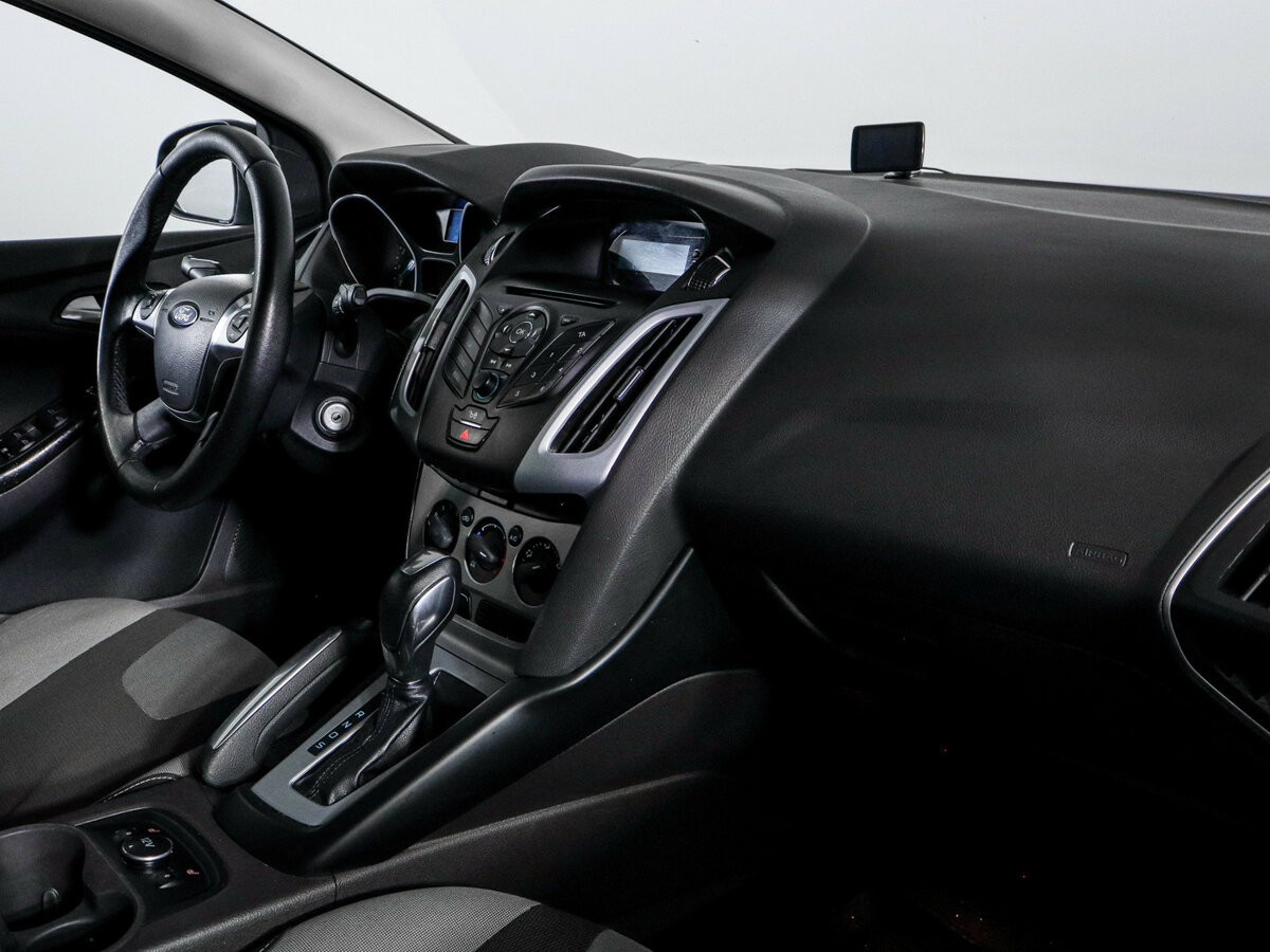 Купить Ford Focus с пробегом. Фото: #6