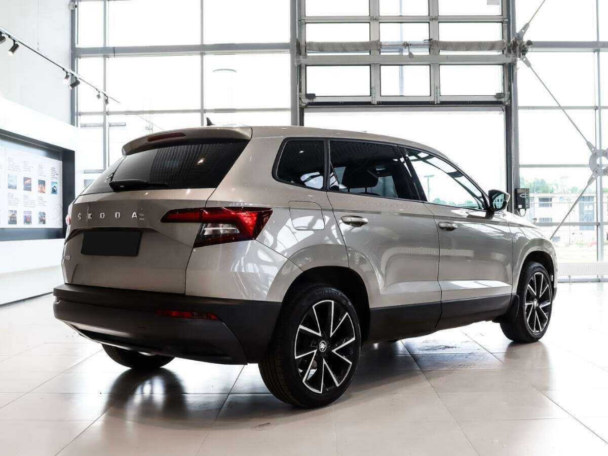 Купить Skoda Karoq с пробегом. Фото: #4