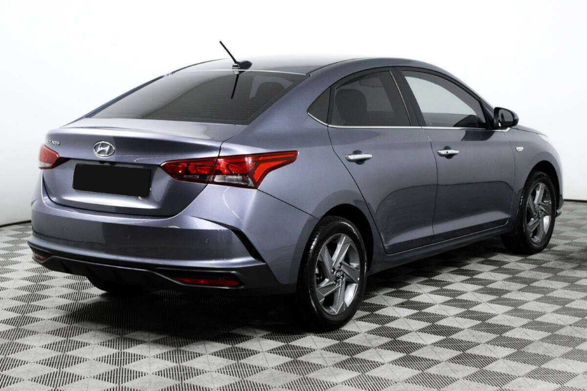 Купить Hyundai Solaris с пробегом. Фото: #4