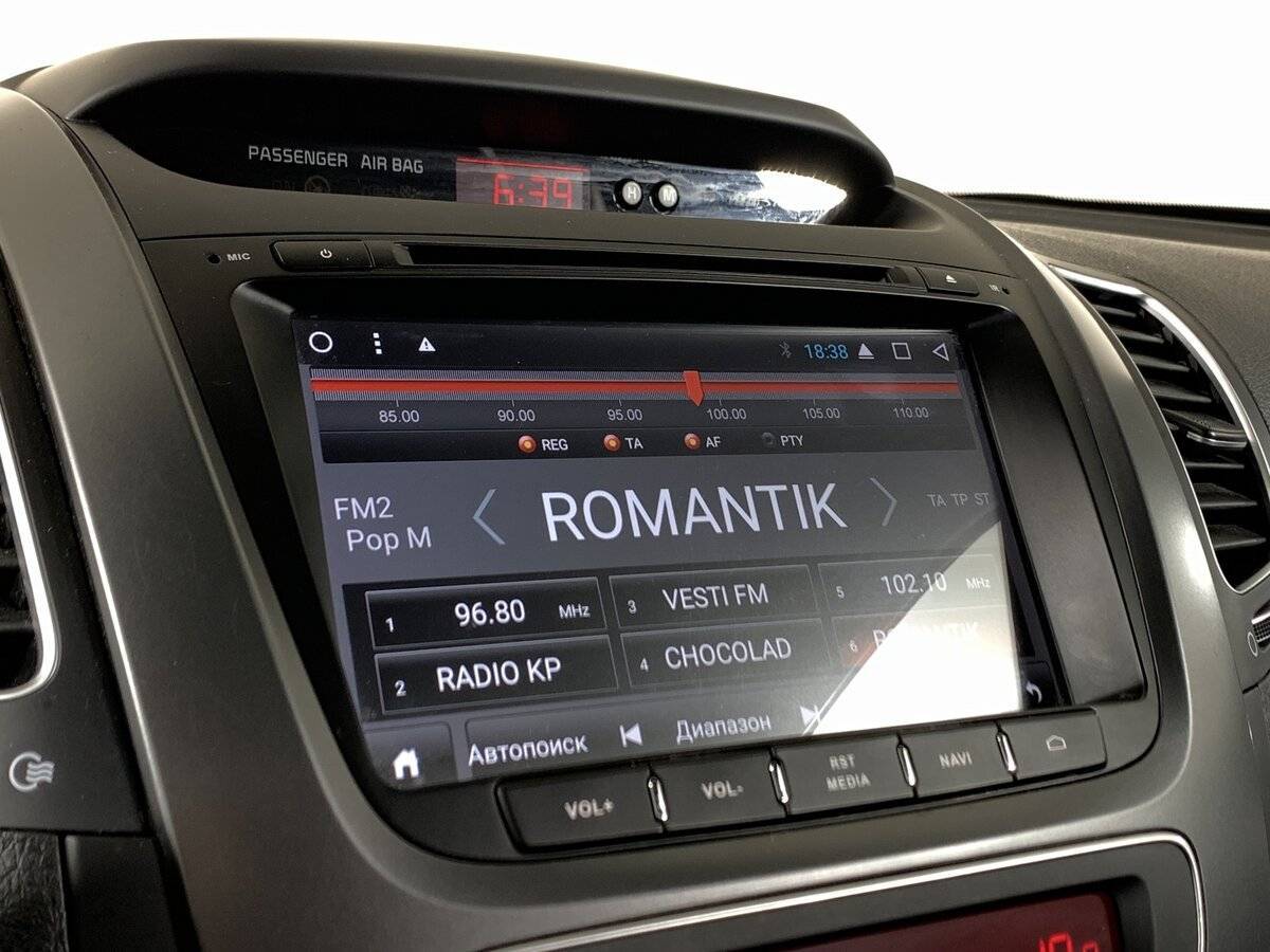 Купить Kia Sorento с пробегом. Фото: #14