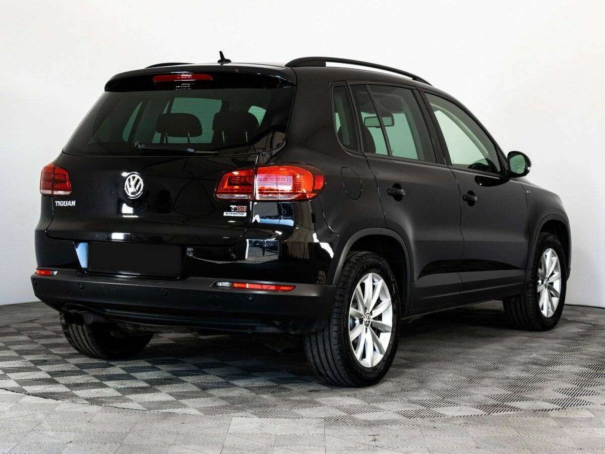 Купить Volkswagen Tiguan с пробегом. Фото: #3