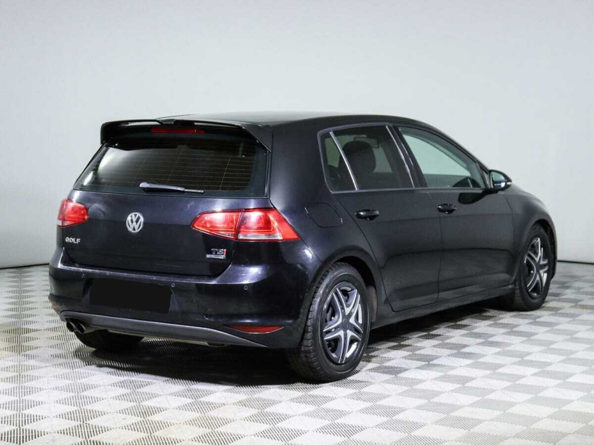 Купить Volkswagen Golf с пробегом. Фото: #3