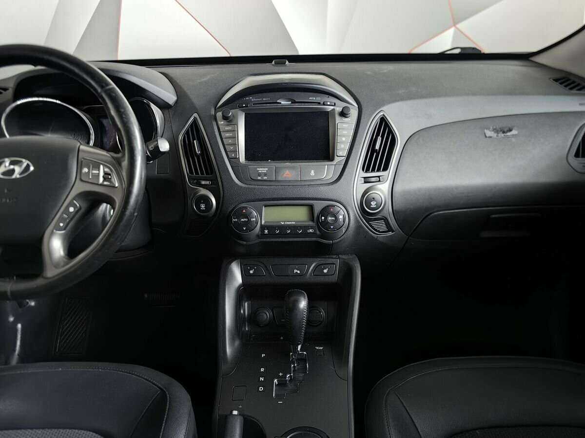 Купить Hyundai ix35 с пробегом. Фото: #10