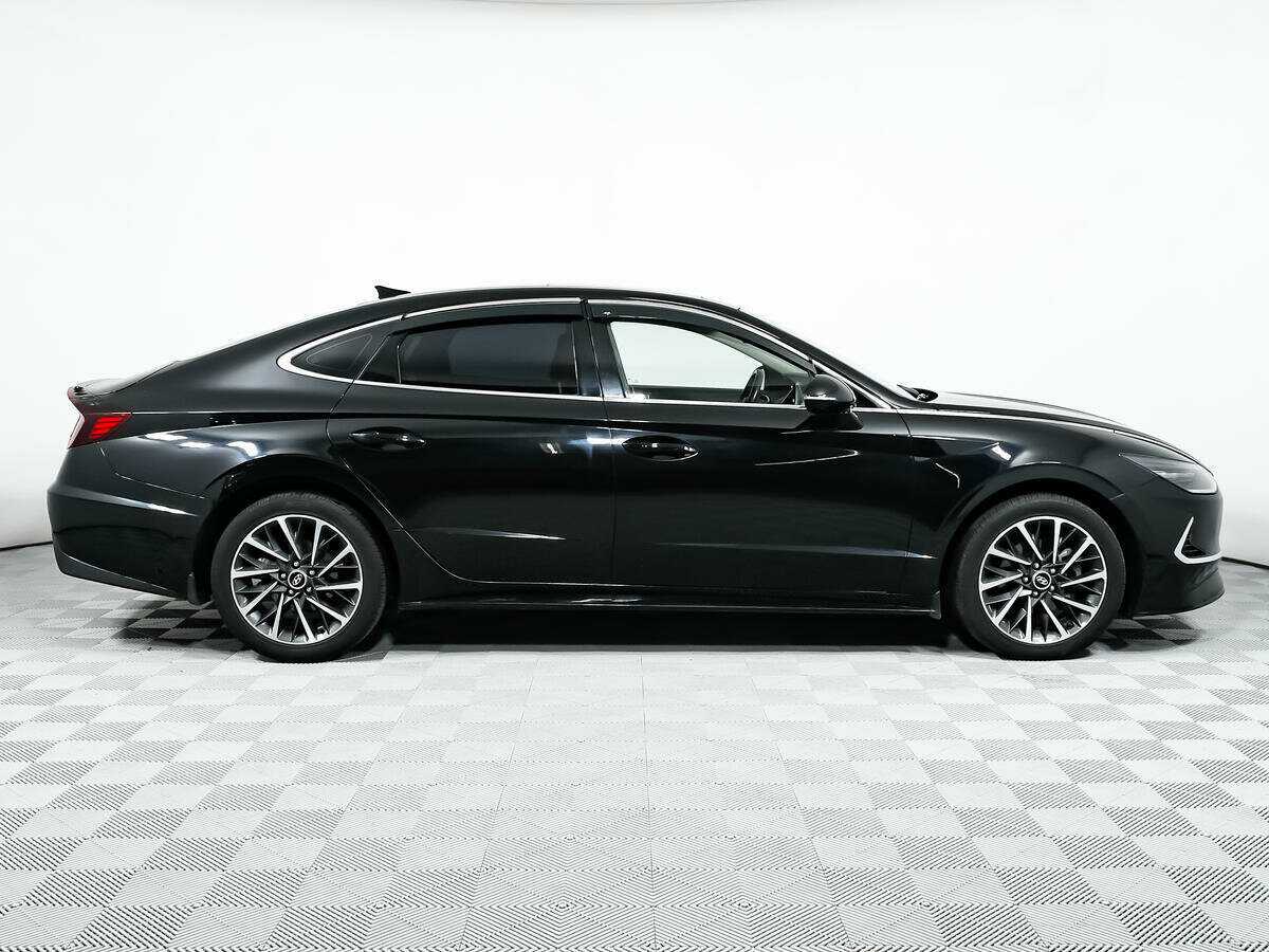 Купить Hyundai Sonata с пробегом. Фото: #3