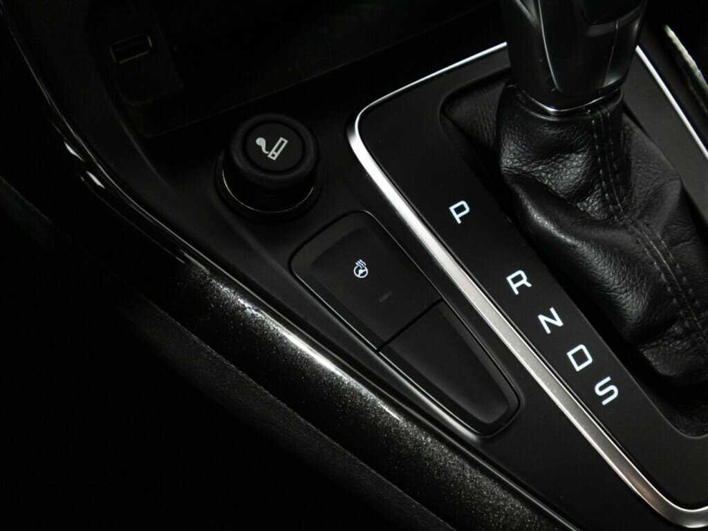 Купить Ford Focus с пробегом. Фото: #16