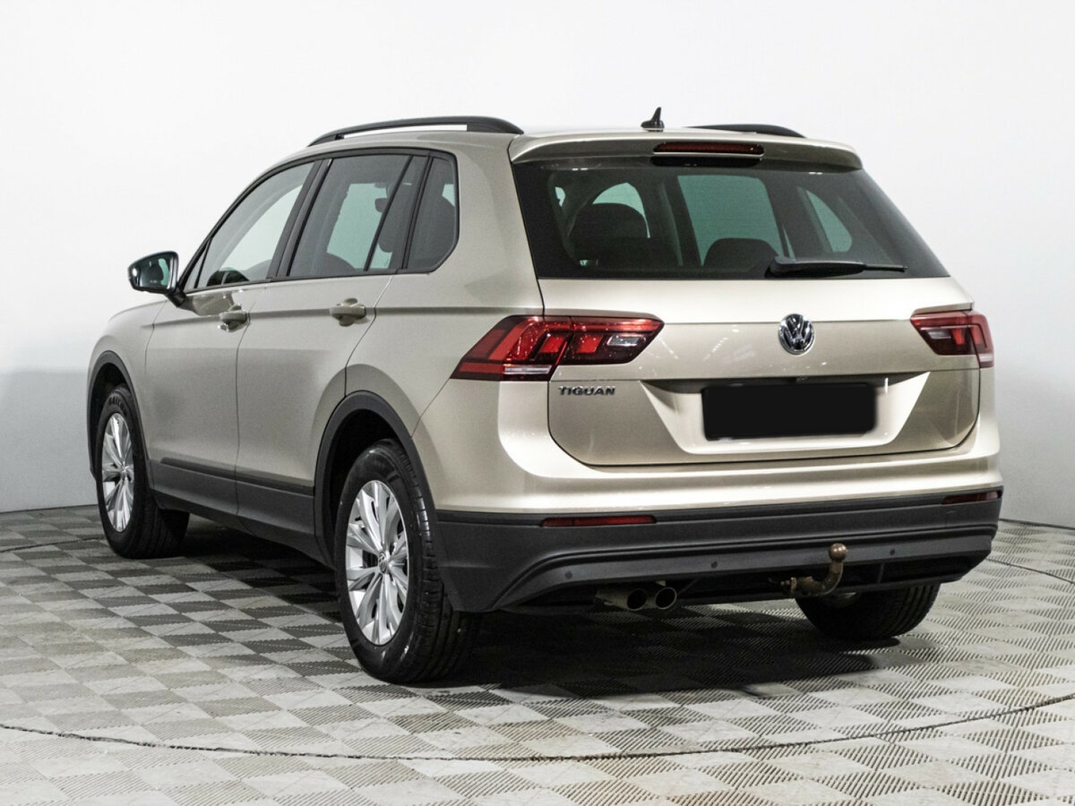 Купить Volkswagen Tiguan с пробегом. Фото: #6