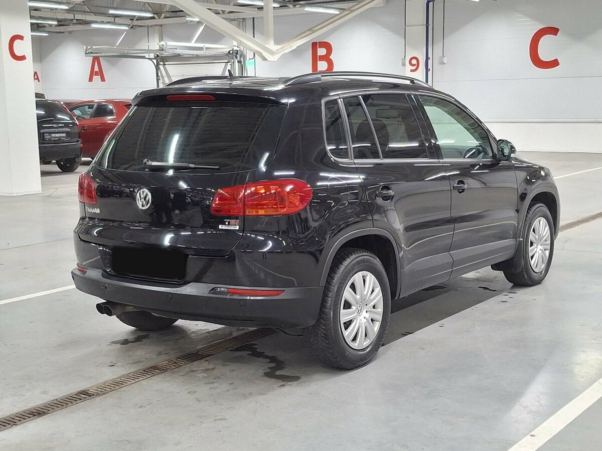 Купить Volkswagen Tiguan с пробегом. Фото: #4