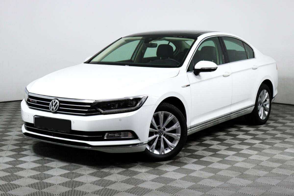 Купить Volkswagen Passat с пробегом. Фото: #0