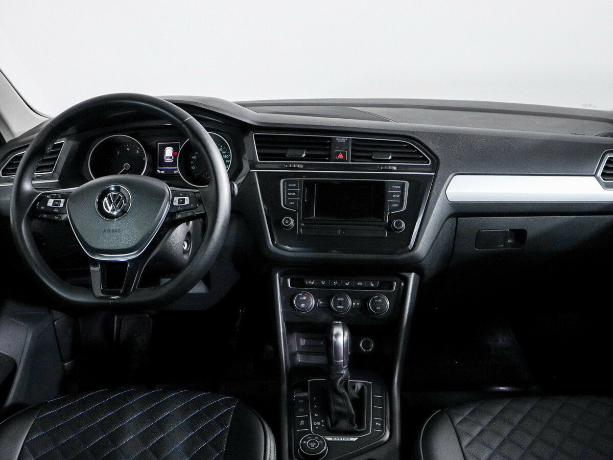 Купить Volkswagen Tiguan с пробегом. Фото: #11