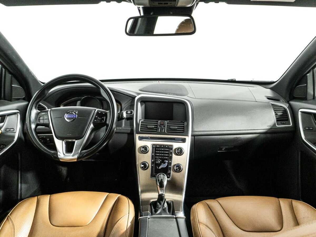 Купить Volvo XC60 с пробегом. Фото: #12