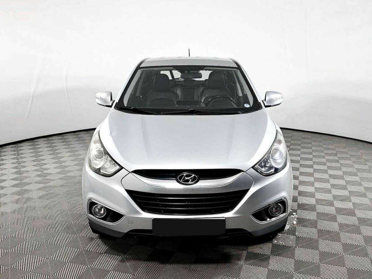 Купить Hyundai ix35 с пробегом. Фото: #1