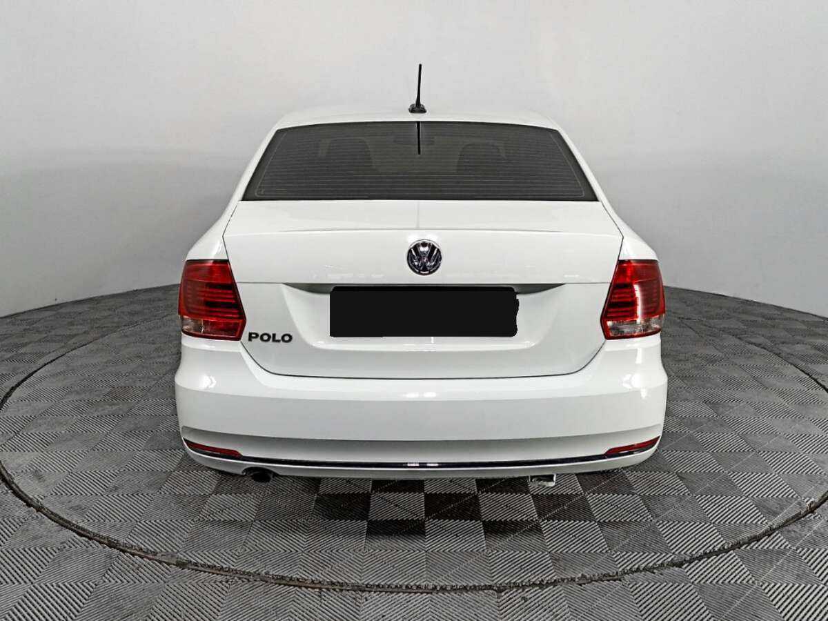 Купить Volkswagen Polo с пробегом. Фото: #5