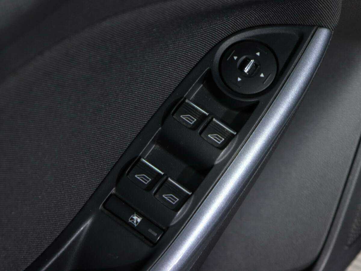 Купить Ford Focus с пробегом. Фото: #14