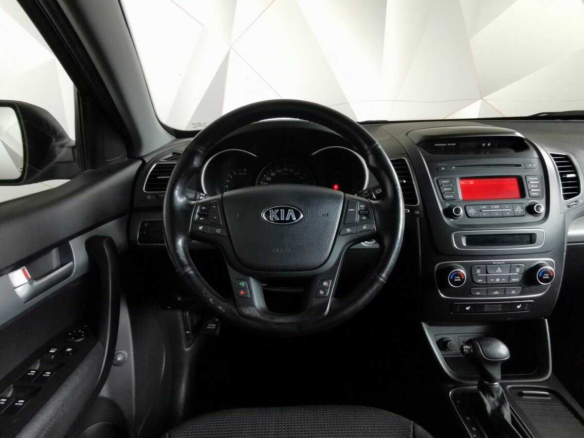 Купить Kia Sorento с пробегом. Фото: #14