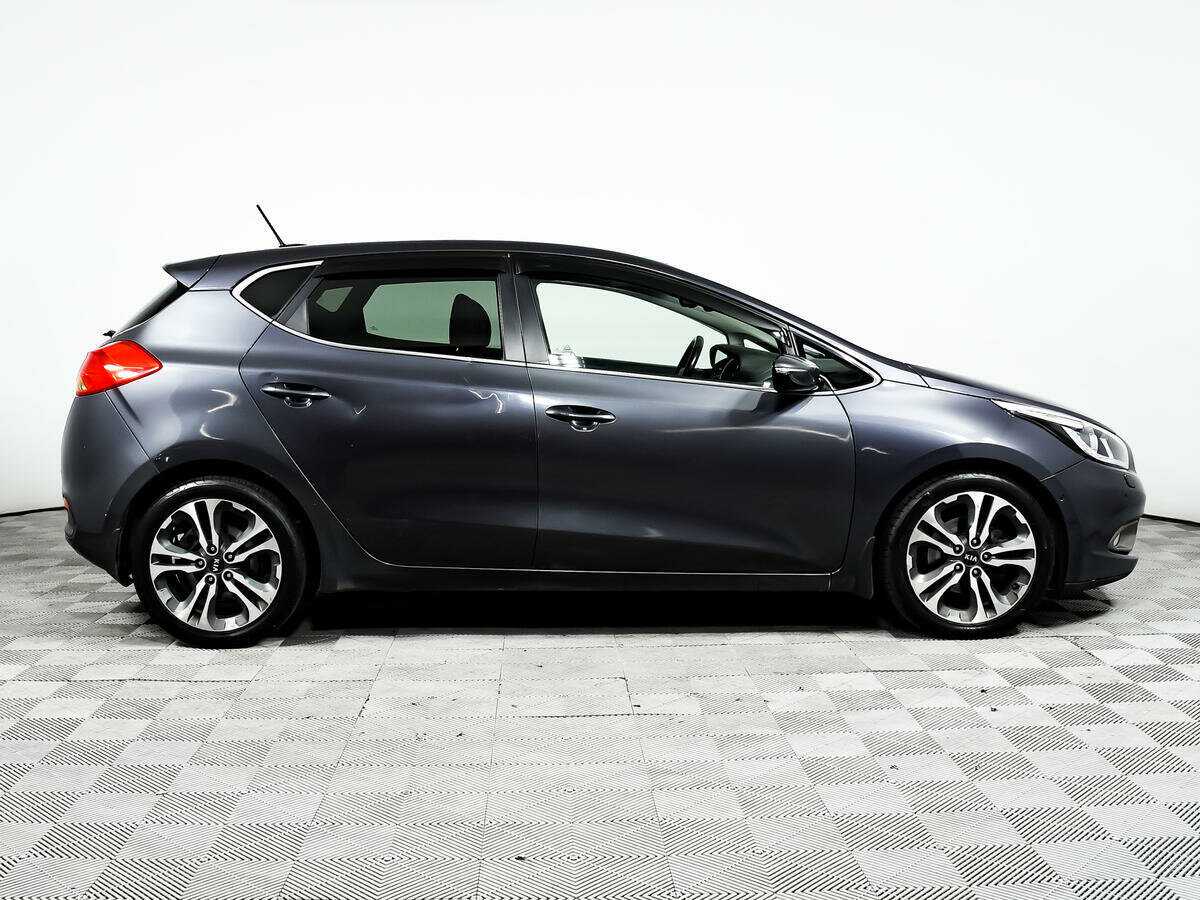 Купить Kia Ceed с пробегом. Фото: #3