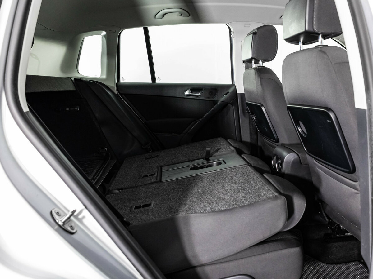 Купить Volkswagen Tiguan с пробегом. Фото: #15