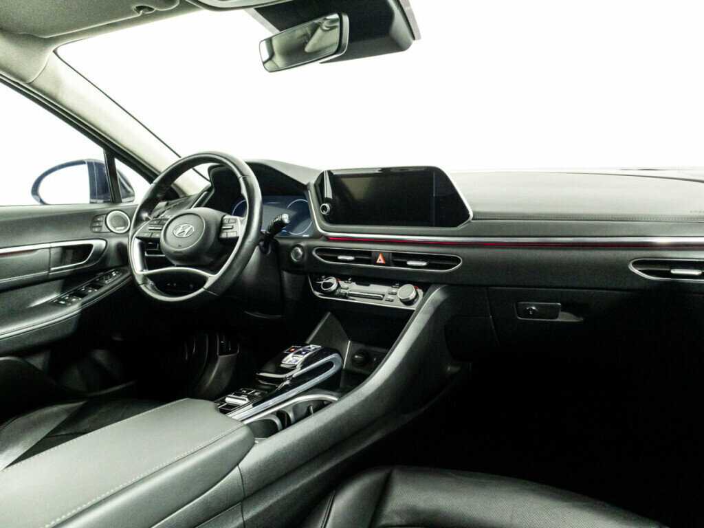 Купить Hyundai Sonata с пробегом. Фото: #8