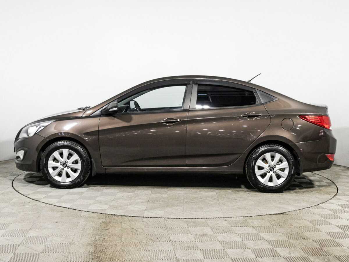 Купить Hyundai Solaris с пробегом. Фото: #7