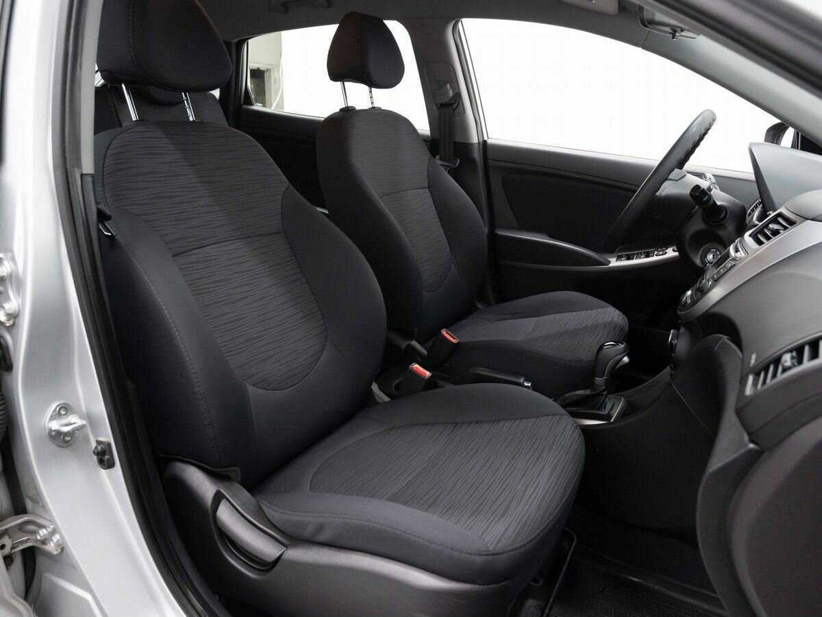 Купить Hyundai Solaris с пробегом. Фото: #12