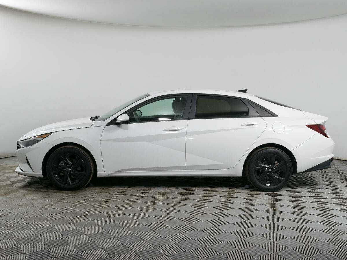 Купить Hyundai Elantra с пробегом. Фото: #7