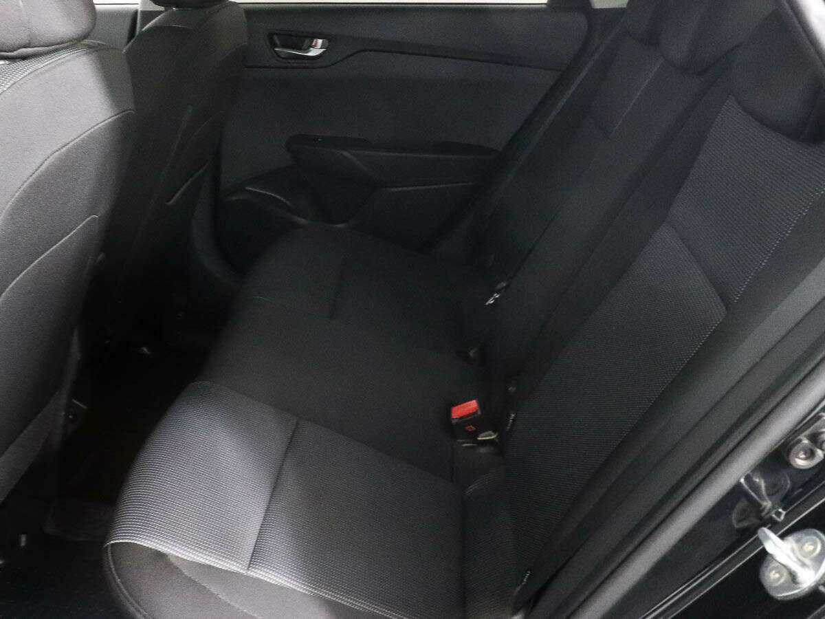 Купить Hyundai Solaris с пробегом. Фото: #6