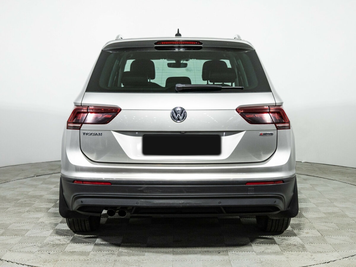 Купить Volkswagen Tiguan с пробегом. Фото: #5