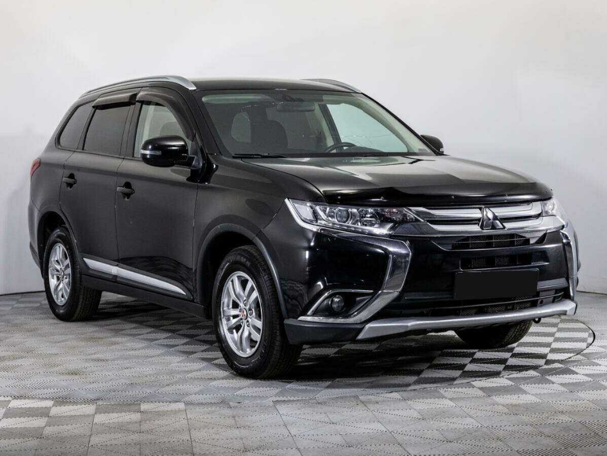 Купить Mitsubishi Outlander с пробегом. Фото: #2