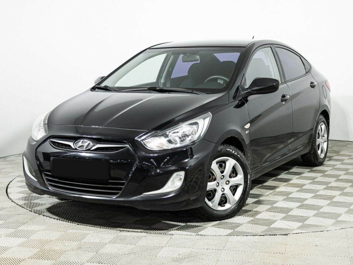 Купить Hyundai Solaris с пробегом. Фото: #0
