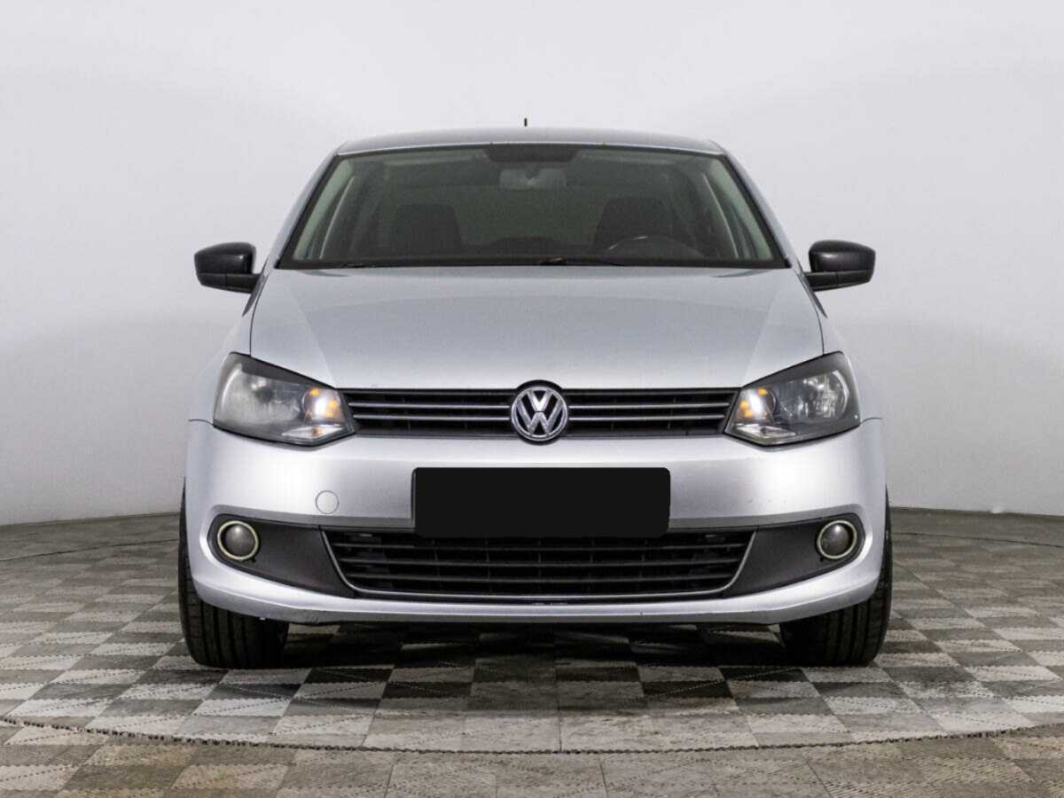 Купить Volkswagen Polo с пробегом. Фото: #1