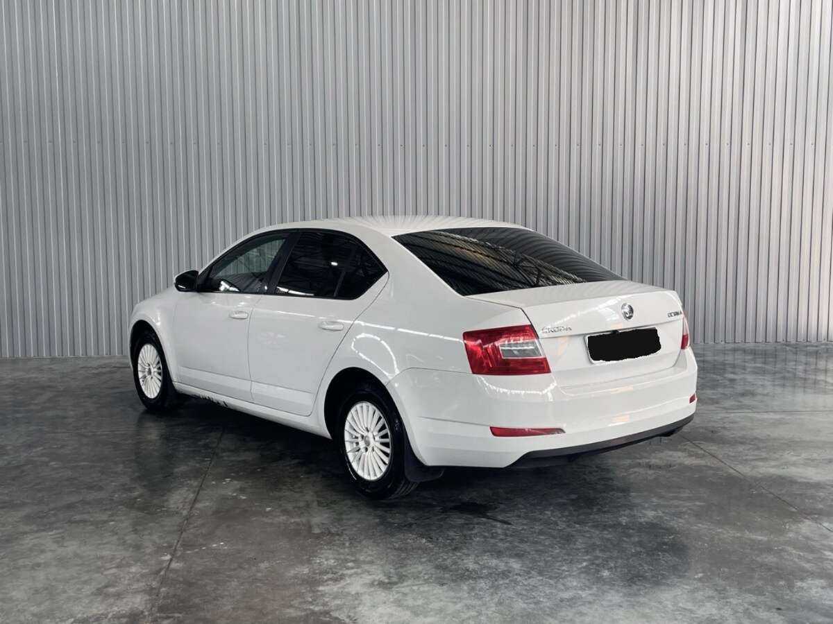 Купить Skoda Octavia с пробегом. Фото: #6
