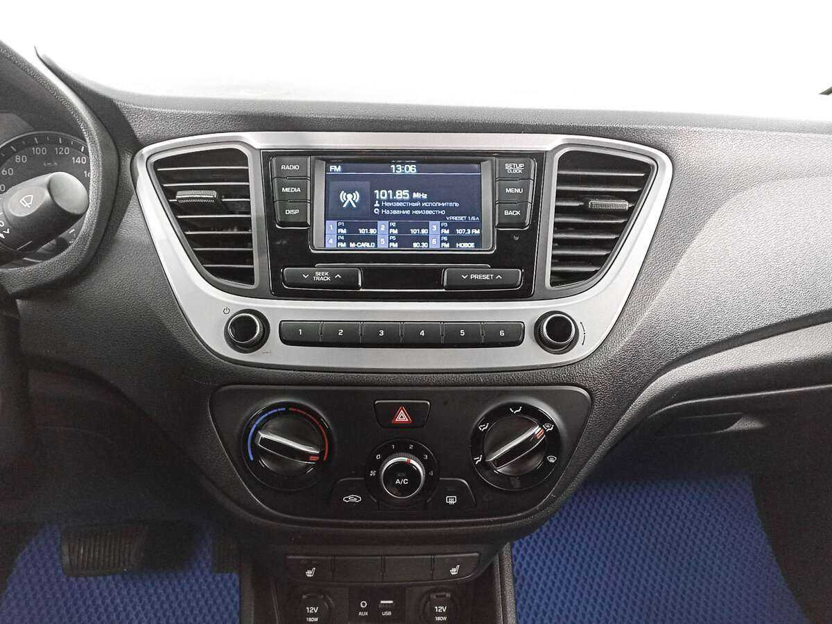 Купить Hyundai Solaris с пробегом. Фото: #12
