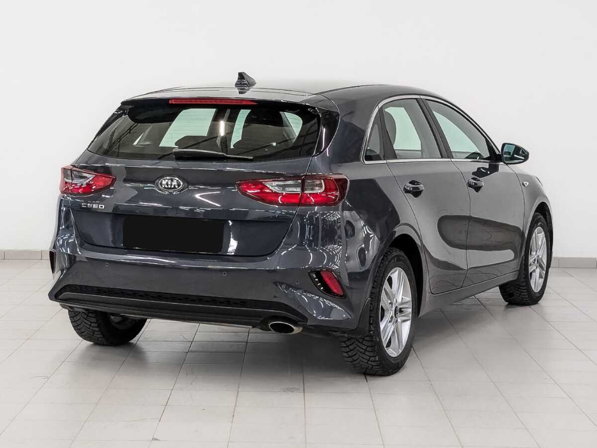 Купить Kia Ceed с пробегом. Фото: #4