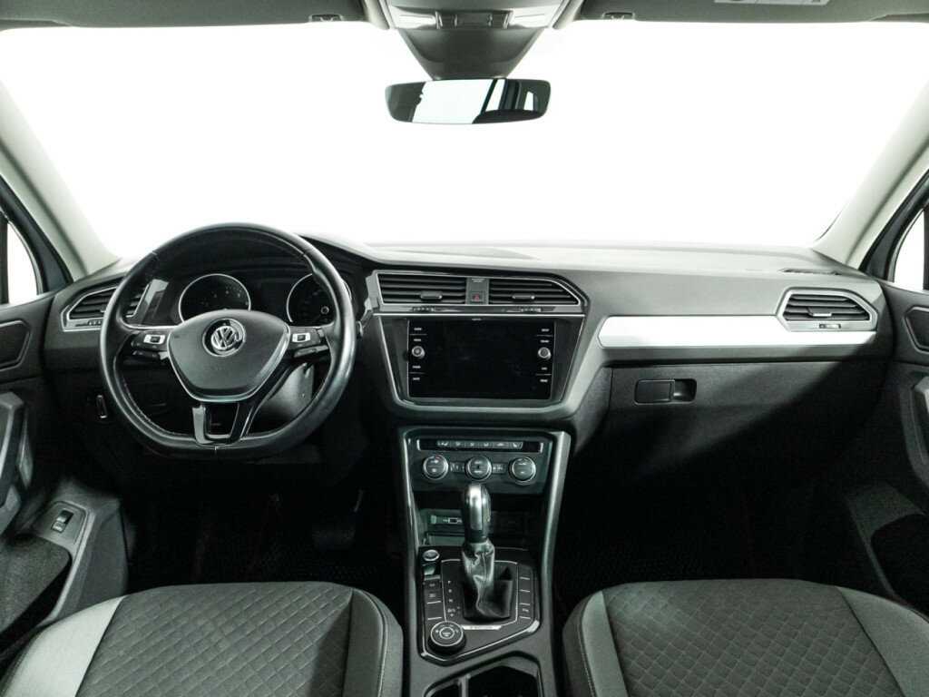 Купить Volkswagen Tiguan с пробегом. Фото: #12