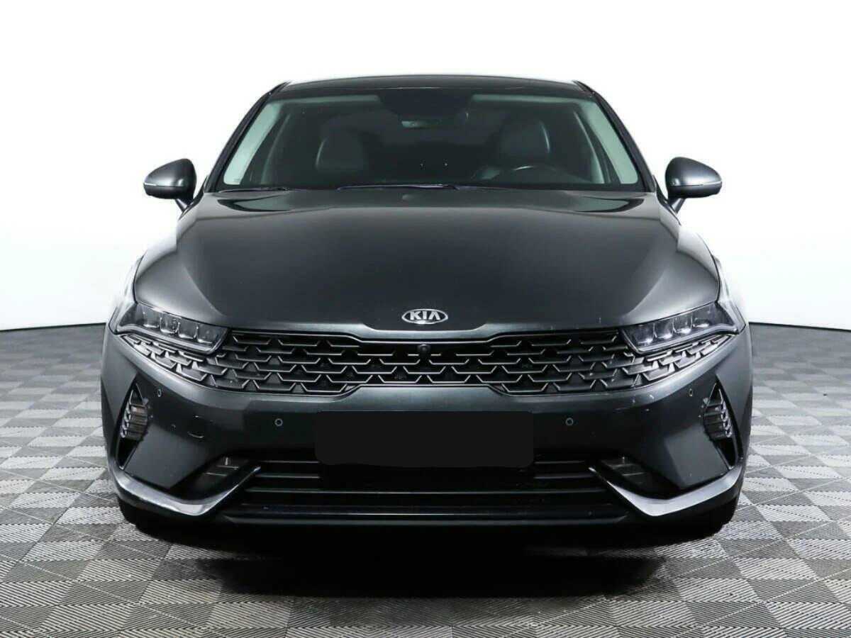 Купить Kia K5 с пробегом. Фото: #1
